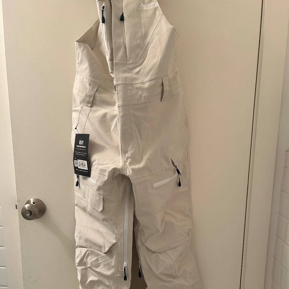 Trew Primo Bib for women XS short